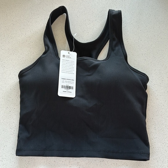 Ribbed U Neck Build-in Bra Tanks - Picture 5 of 5